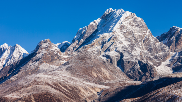 3 Peaks Climbing (Island, Pokalde & Lobuche Peak)